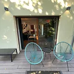 아파트 Mystay Mueggelheim *