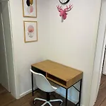 아파트 Mystay Mueggelheim *